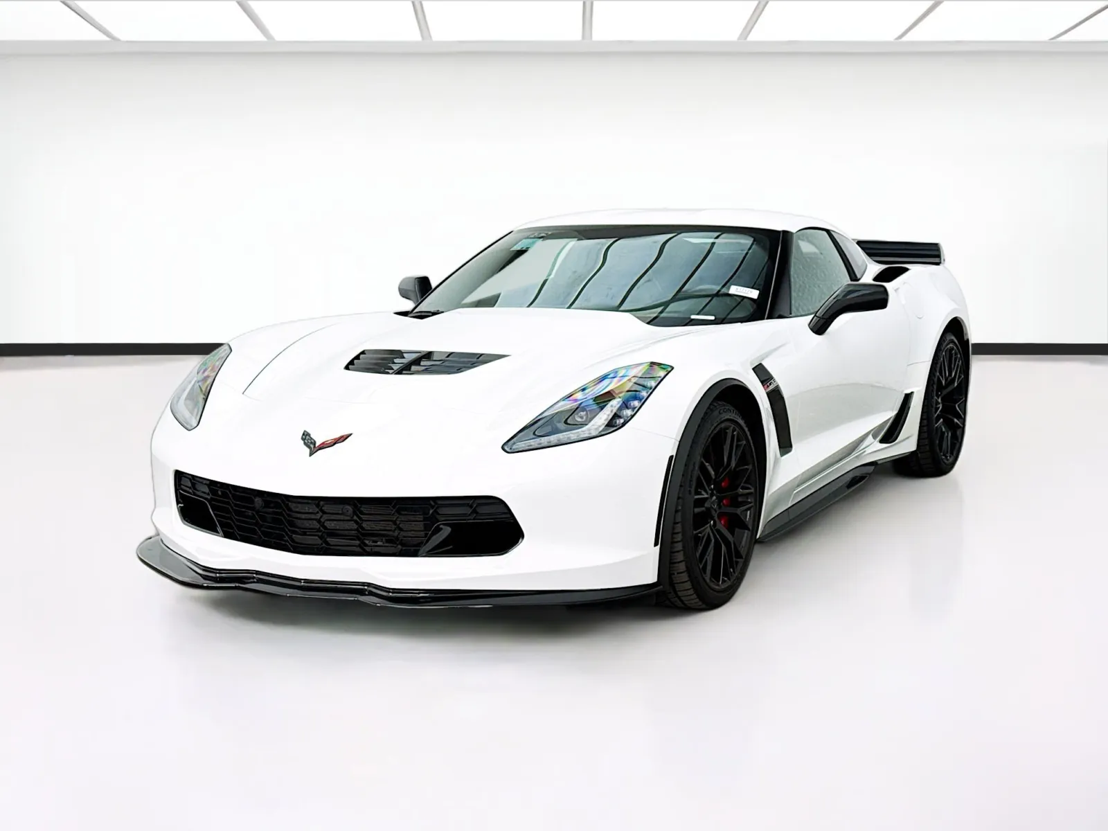 White 2019 Chevrolet Corvette Z06 1LZ for sale in Bellflower, CA