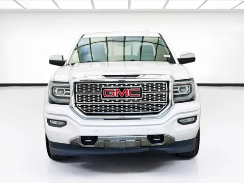 Photos of 2018 GMC Sierra 1500 Denali ULTIMATE PACKAGE for sale in Bellflower, CA at STG Bellflower