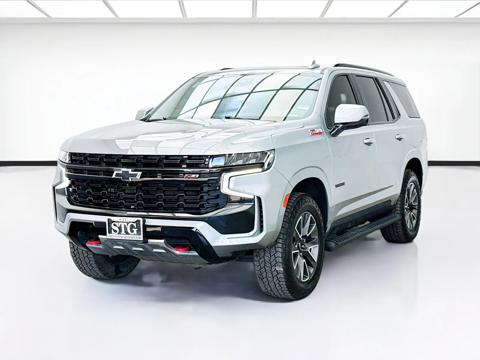 Gray 2024 Chevrolet Tahoe Z71 for sale in Bellflower, CA