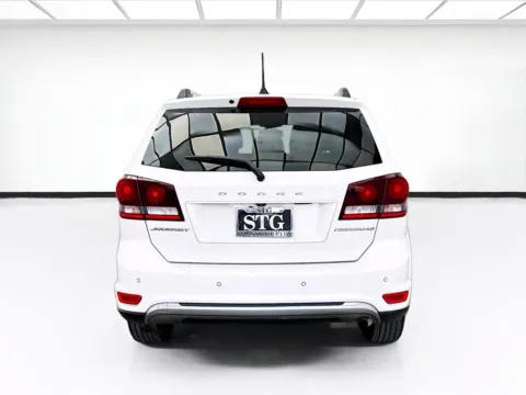 More photos of 2020 Dodge Journey Crossroad at STG Bellflower, CA