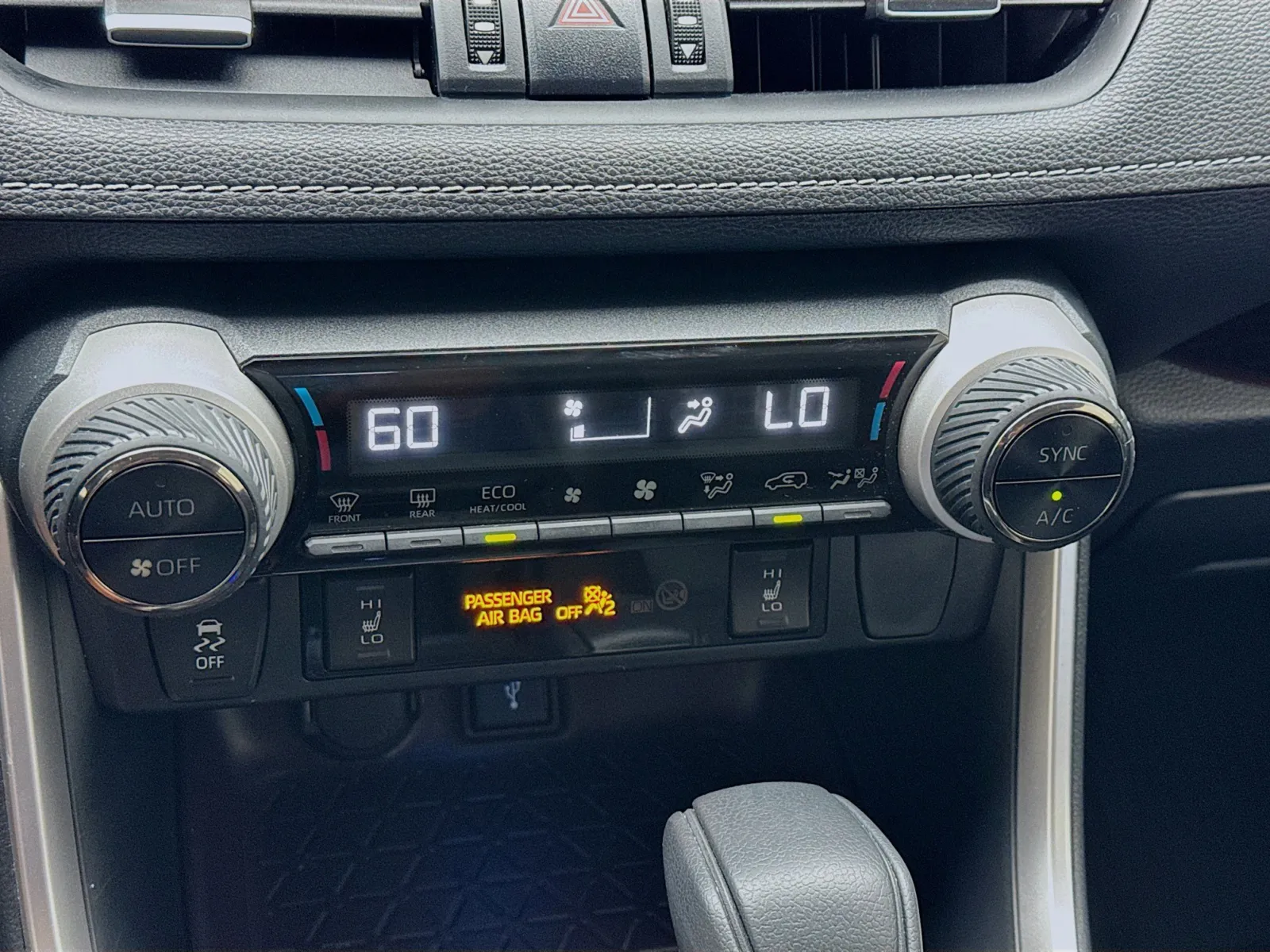 Toyota RAV4 photo 12