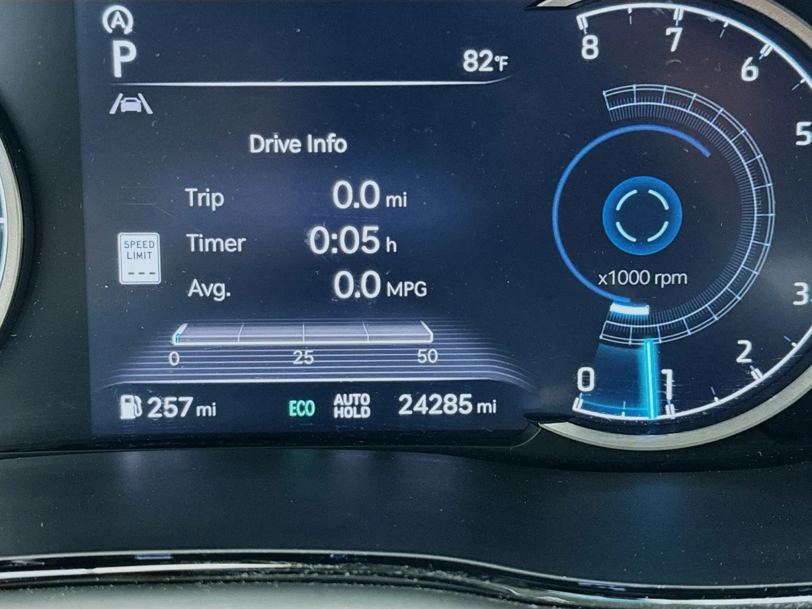 Genesis GV70 photo 8
