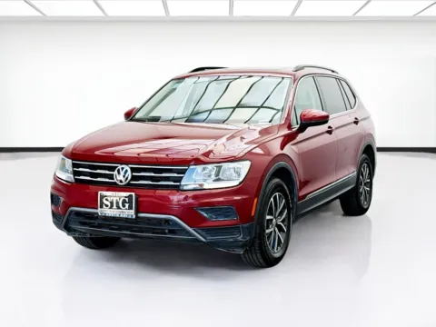 Red 2018 Volkswagen Tiguan 2.0T SE for sale in Bellflower, CA