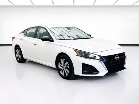 Another view of 2025 Nissan Altima 2.5 S for sale in Bellflower, CA at STG Bellflower