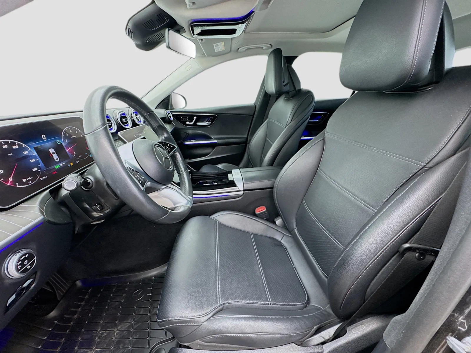 Mercedes-Benz C-Class photo 13