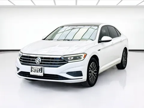White 2019 Volkswagen Jetta SEL for sale in Bellflower, CA