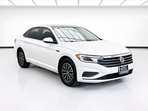 Another view of 2019 Volkswagen Jetta SEL for sale in Bellflower, CA at STG Bellflower