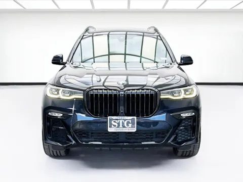Photos of 2020 BMW X7 xDrive40i w/M Sport Package (ZMP) for sale in Bellflower, CA at STG Bellflower