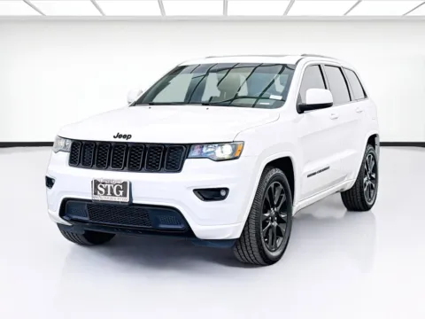 White 2019 Jeep Grand Cherokee Altitude for sale in Bellflower, CA