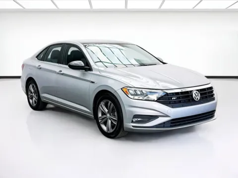 Another view of 2020 Volkswagen Jetta R-Line for sale in Bellflower, CA at STG Bellflower