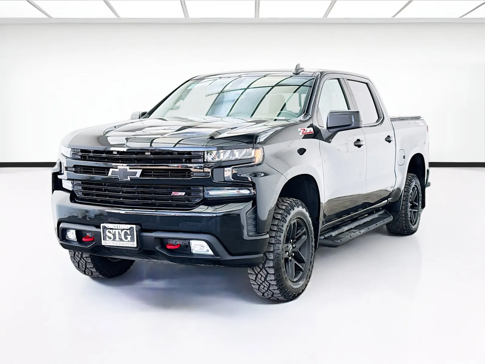 Black 2020 Chevrolet Silverado 1500 LT Trail Boss for sale in Bellflower, CA