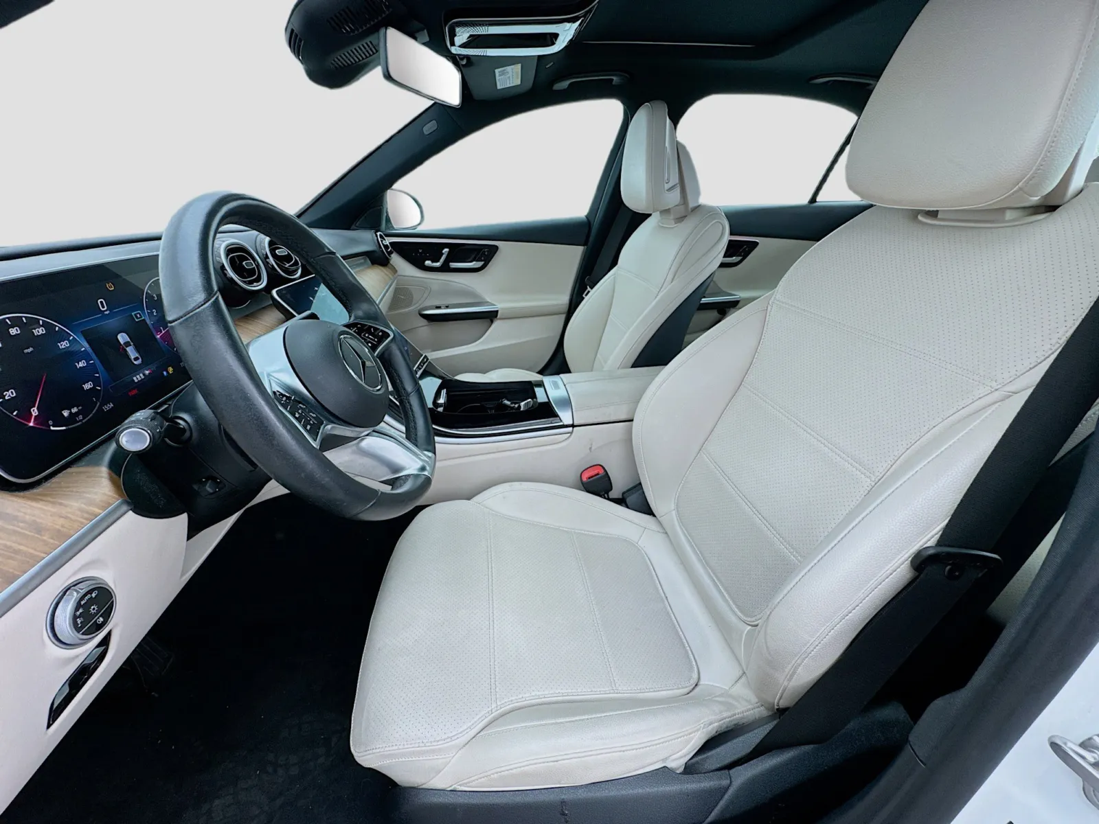 Mercedes-Benz C-Class photo 13
