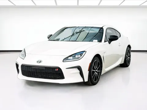 White 2023 Toyota GR86 for sale in Bellflower, CA