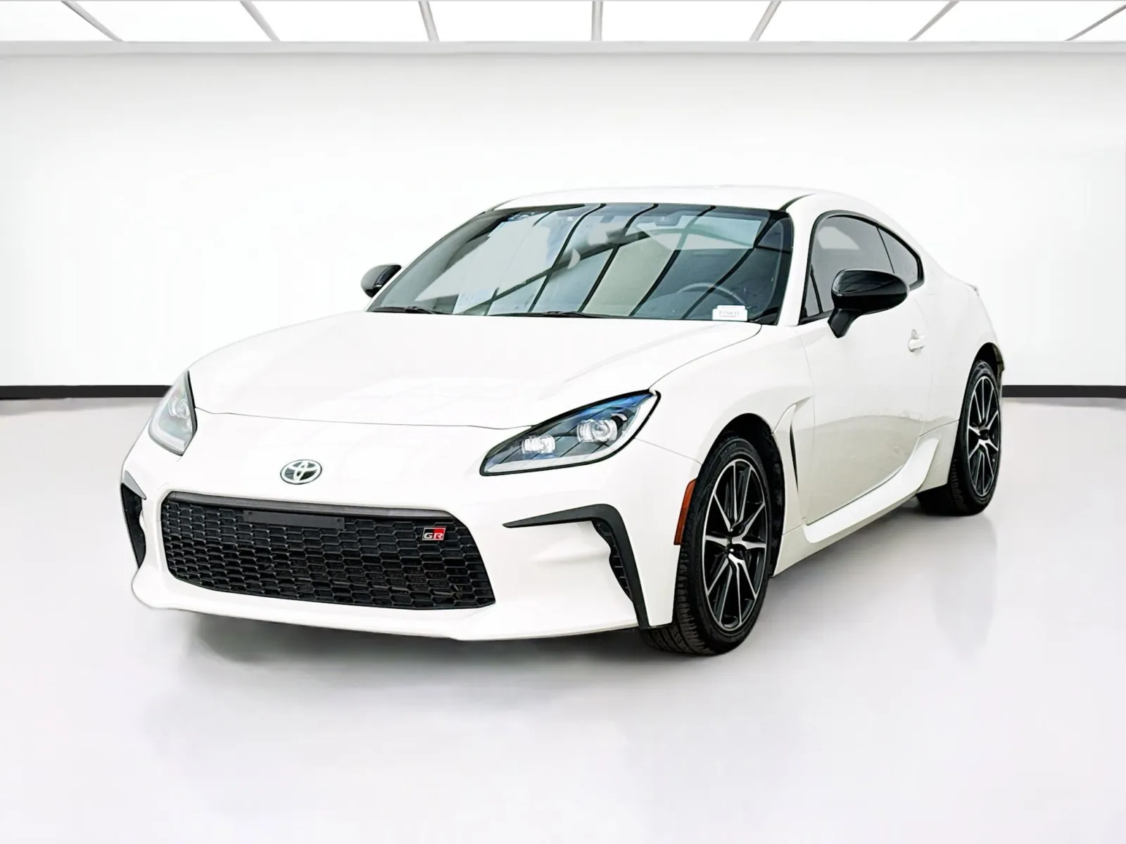 White 2023 Toyota GR86 for sale in Bellflower, CA