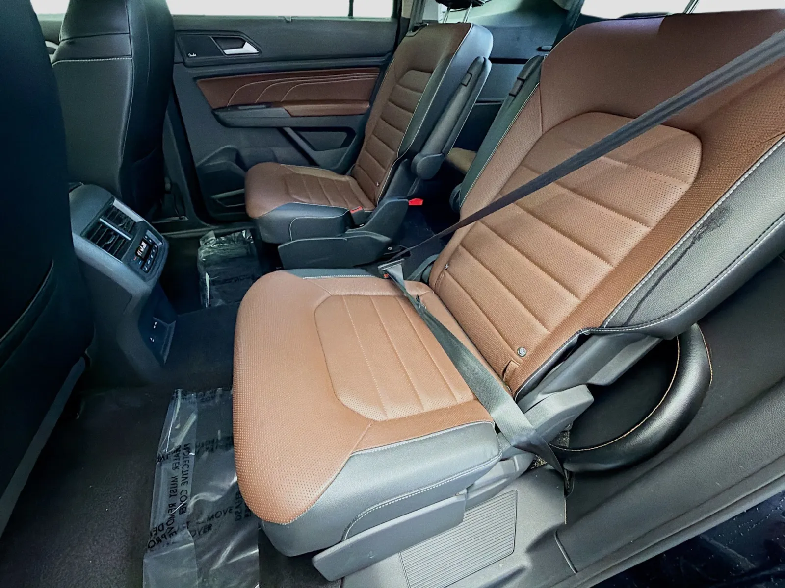 Volkswagen Atlas photo 13