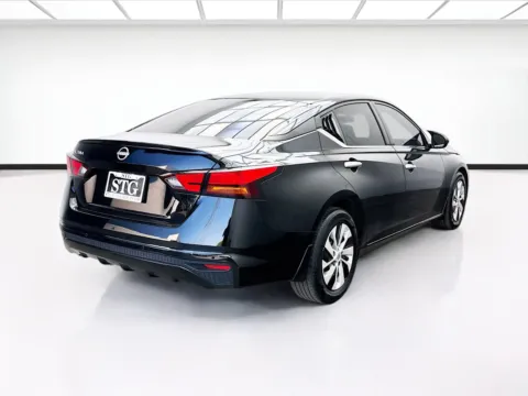 More photos of 2023 Nissan Altima 2.5 S at STG Bellflower, CA