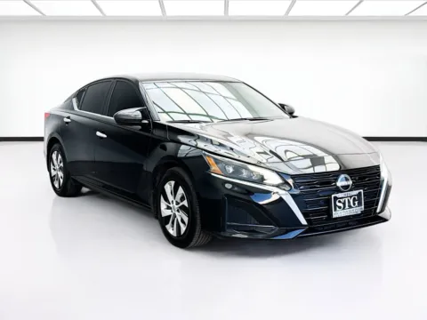 Another view of 2023 Nissan Altima 2.5 S for sale in Bellflower, CA at STG Bellflower