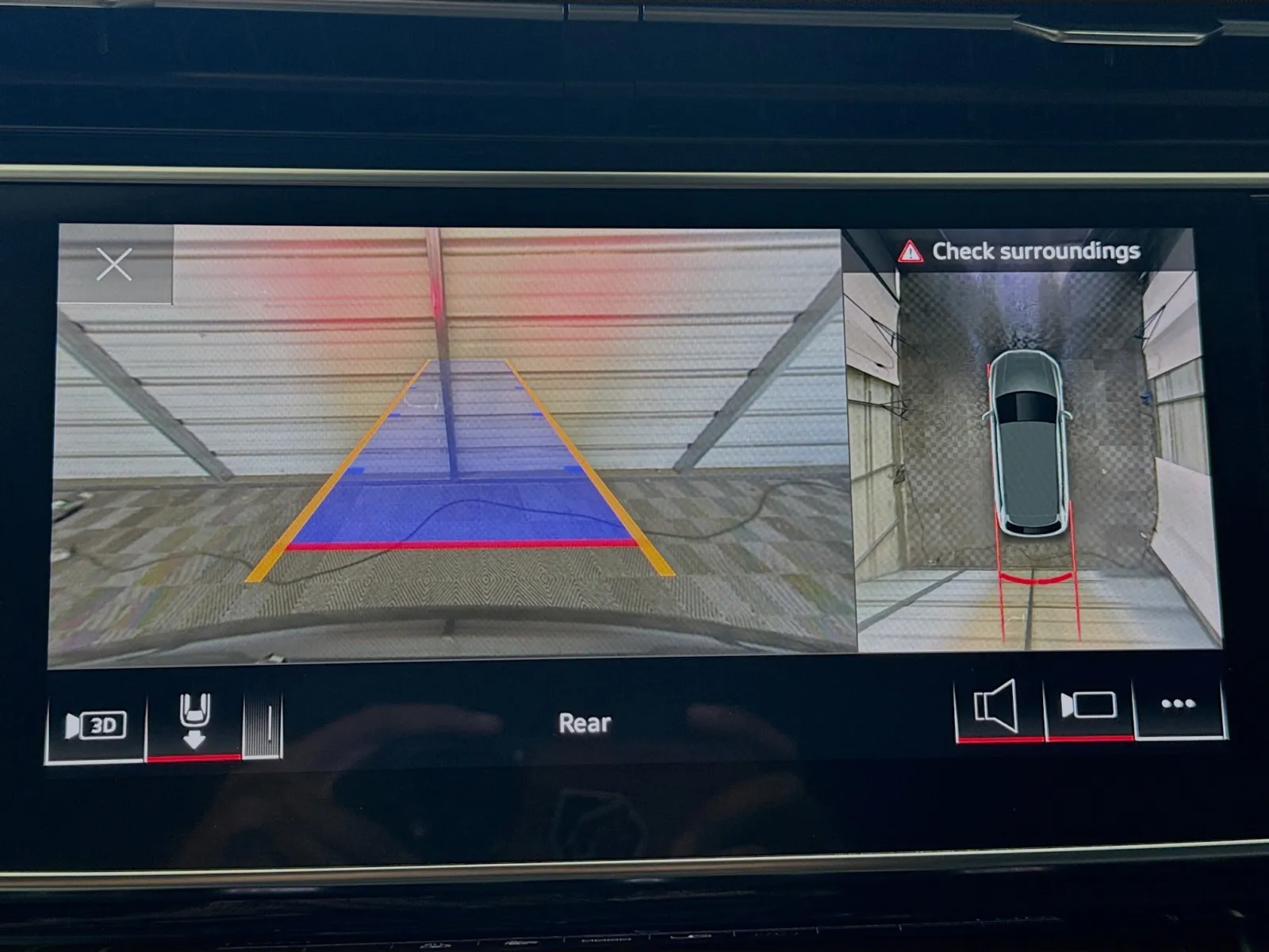 2022 Audi Q7 Premium Plus - Photo 16