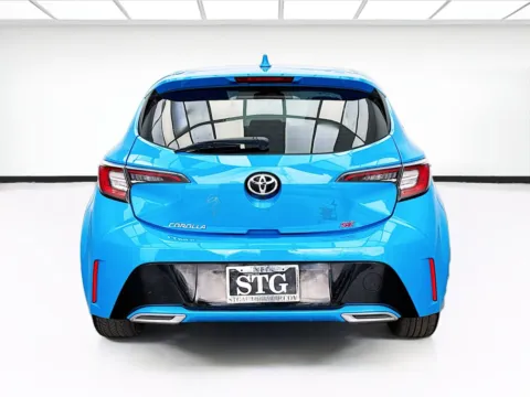 More photos of 2020 Toyota Corolla Hatchback SE at STG Bellflower, CA