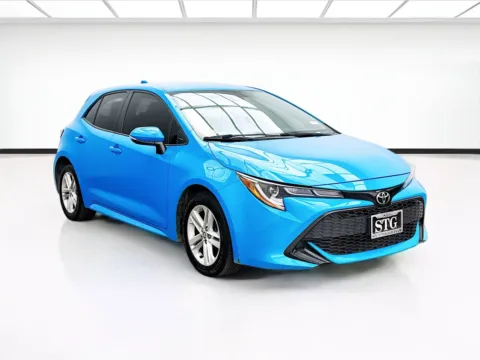 Another view of 2020 Toyota Corolla Hatchback SE for sale in Bellflower, CA at STG Bellflower