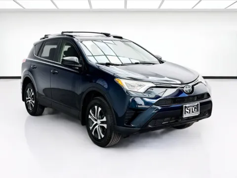 Another view of 2018 Toyota RAV4 LE for sale in Bellflower, CA at STG Bellflower