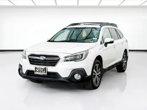 White 2019 Subaru Outback 2.5i Limited for sale in Bellflower, CA