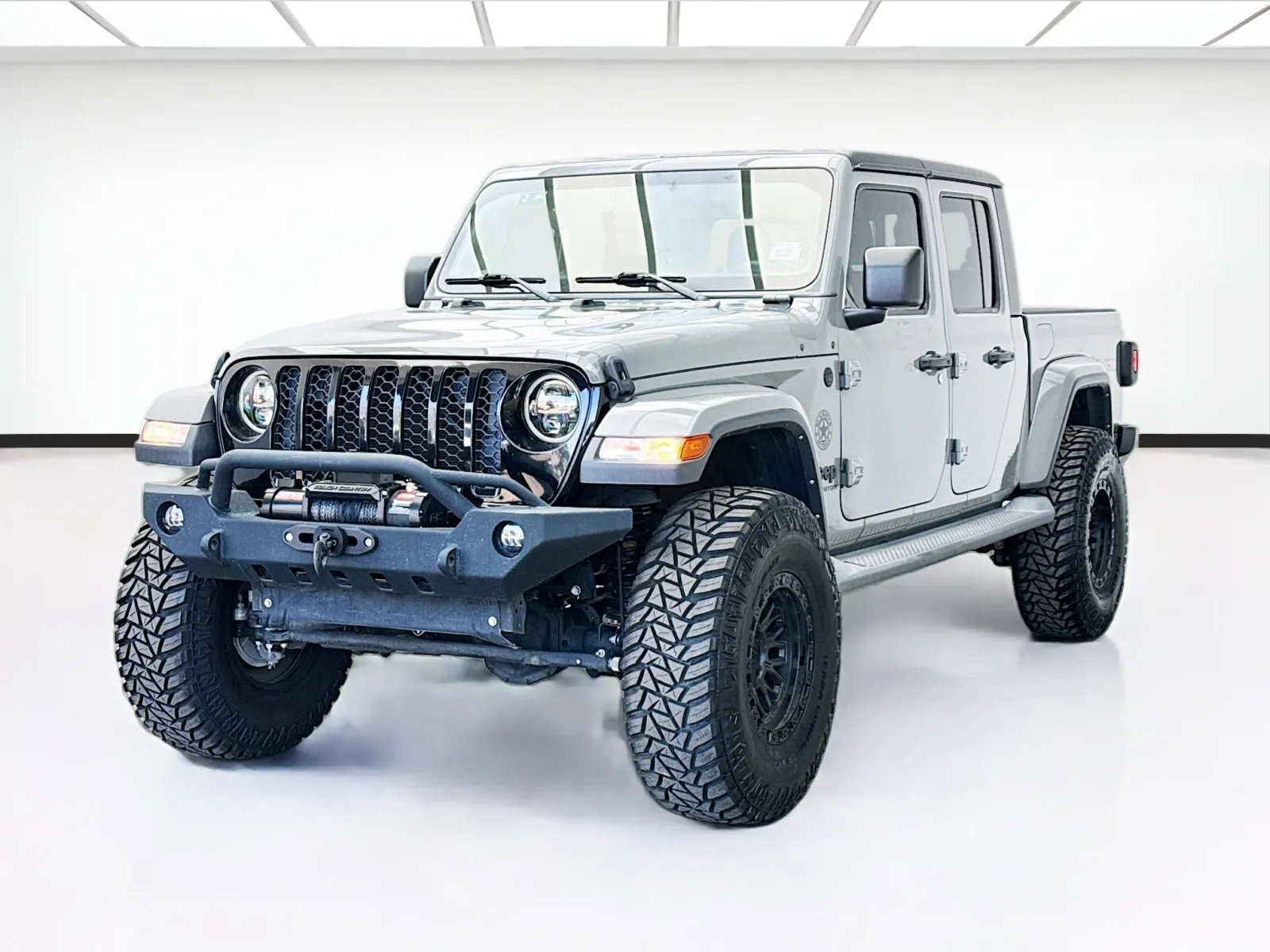 Gray 2021 Jeep Gladiator Sport for sale in Bellflower, CA
