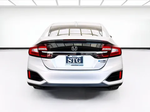 More photos of 2021 Honda Clarity Plug-In Hybrid Touring at STG Bellflower, CA