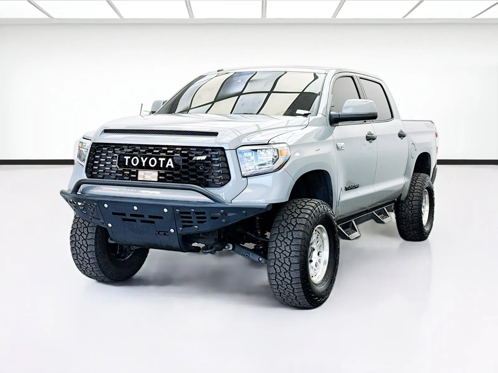 2018 Toyota Tundra SR5 for sale in Bellflower, CA