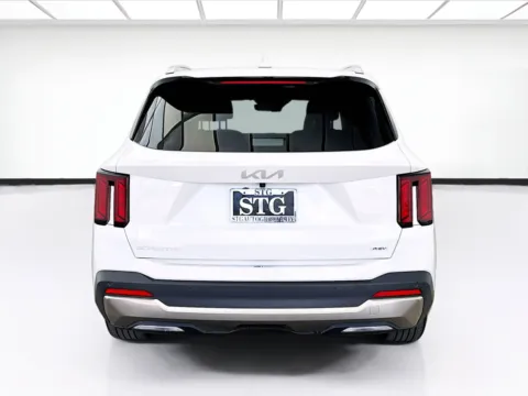 More photos of 2025 Kia Sorento Plug-In Hybrid EX at STG Bellflower, CA