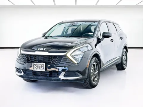 Black 2023 Kia Sportage Hybrid LX for sale in Bellflower, CA