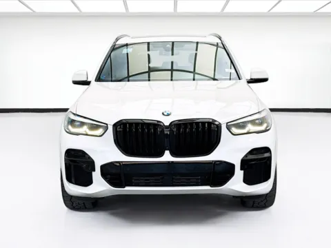Photos of 2022 BMW X5 sDrive40i for sale in Bellflower, CA at STG Bellflower