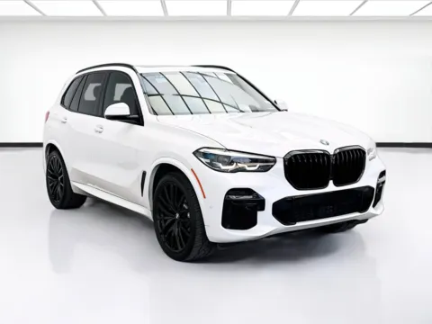 Another view of 2022 BMW X5 sDrive40i for sale in Bellflower, CA at STG Bellflower
