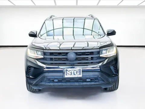 Photos of 2023 Volkswagen Atlas 3.6L V6 SE w/Technology for sale in Bellflower, CA at STG Bellflower