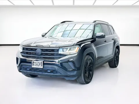 Black 2023 Volkswagen Atlas 3.6L V6 SE w/Technology for sale in Bellflower, CA