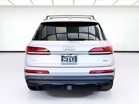 More photos of 2020 Audi Q7 55 Premium Plus quattro at STG Bellflower, CA