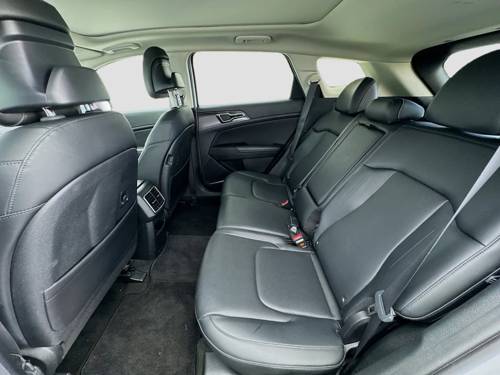 Kia Sportage photo 16