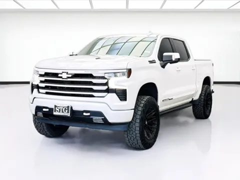 White 2022 Chevrolet Silverado 1500 High Country for sale in Bellflower, CA