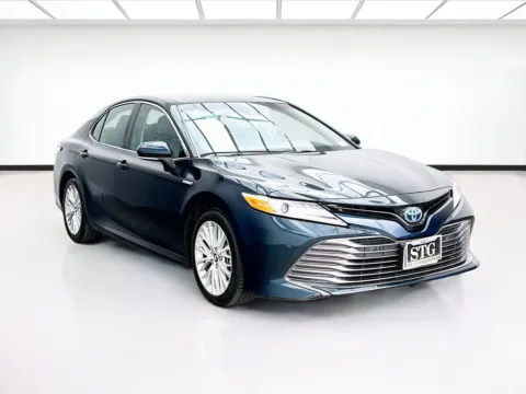 Another view of 2018 Toyota Camry XLE for sale in Bellflower, CA at STG Bellflower
