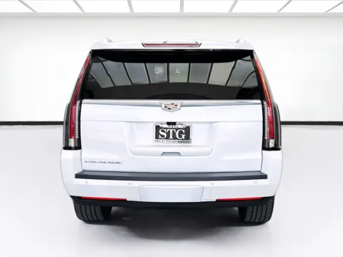 More photos of 2017 Cadillac Escalade Premium Luxury at STG Bellflower, CA