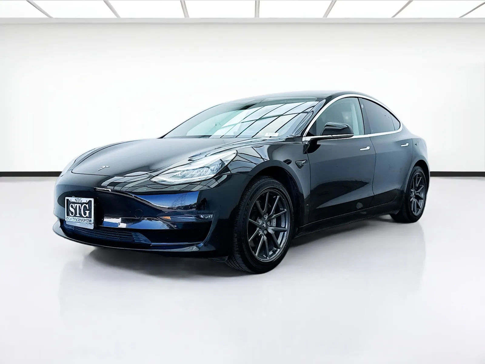 2019 Tesla Model 3 Standard Range's photo