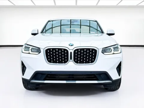 Photos of 2022 BMW X4 xDrive30i for sale in Bellflower, CA at STG Bellflower