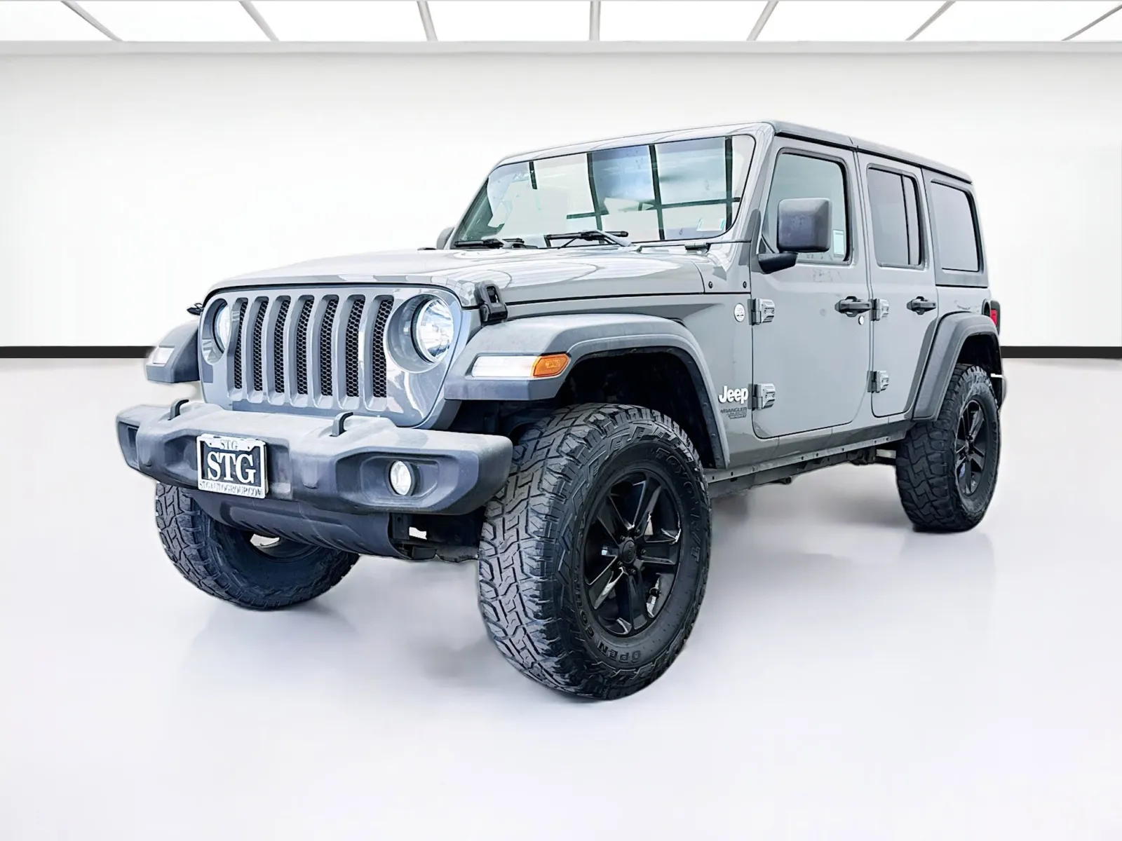 2020 Jeep Wrangler Sport S's photo
