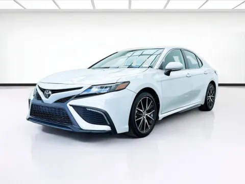 Silver 2022 Toyota Camry SE for sale in Bellflower, CA