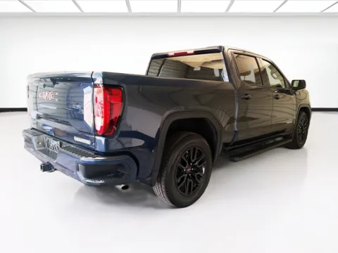 More photos of 2020 GMC Sierra 1500 Elevation at STG Bellflower, CA