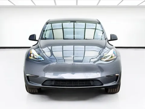 Photos of 2023 Tesla Model Y Standard Range for sale in Bellflower, CA at STG Bellflower