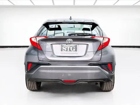 More photos of 2018 Toyota C-HR XLE Premium at STG Bellflower, CA