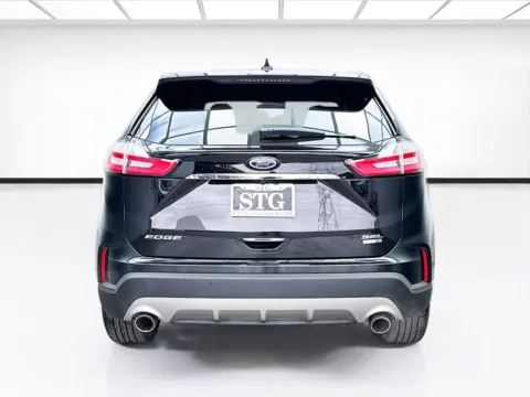 More photos of 2019 Ford Edge SEL at STG Bellflower, CA