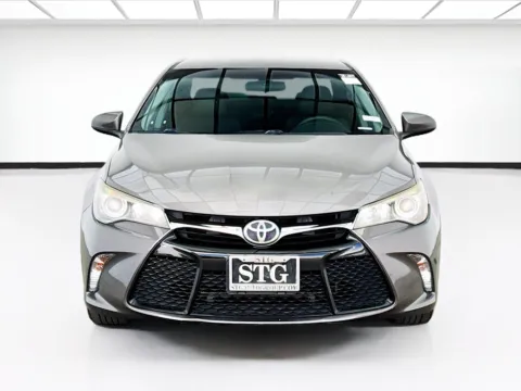 Photos of 2017 Toyota Camry SE for sale in Bellflower, CA at STG Bellflower