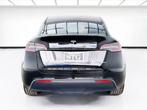 More photos of 2023 Tesla Model Y Long Range at STG Bellflower, CA